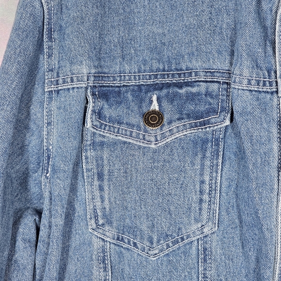 Cakeworthy Bratz Cropped Denim Jean Jacket Size 4XL - Picture 6 of 10